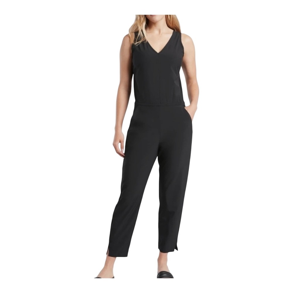 Athleta Brooklyn Jumpsuit Women 6 Black V-Neck Sleeveless Tapered Leg Pocket